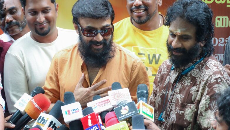 சில்வர் ஜூப்ளி ஸ்டார் நடிகர் மோகன் தனது சினிமா பயணத்தின் 45வது ஆண்டை முன்னிட்டு, சென்னை முதியவர்கள் காப்பகத்தில், அன்னதானம் வழங்கினார்.