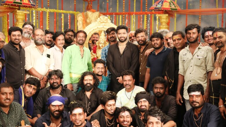 தமிழின் முதல் சினிமாடிக் ஐயப்பன் பாடல் “ஆருயிர் ஐயப்பா” ஃபர்ஸ்ட் லுக் வெளியீடு!
