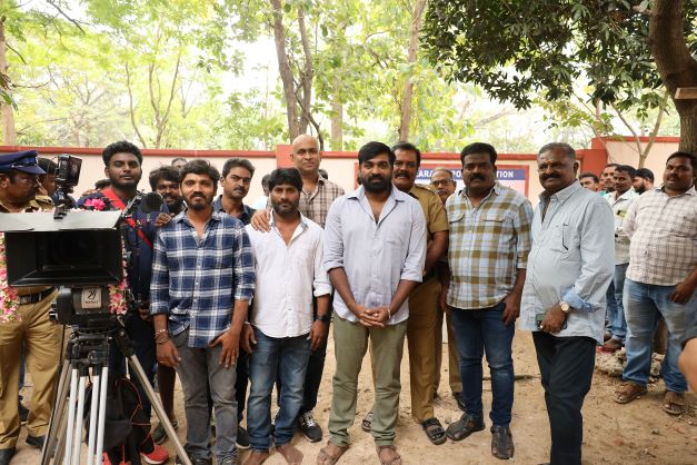 பேஷன் ஸ்டுடியோஸ் வழங்கும் ‘குரங்கு பொம்மை’ படப்புகழ் நித்திலன் சுவாமிநாதன் இயக்கத்தில் விஜய்சேதுபதி நடிக்கும் ‘புரொடக்ஷன் நம்பர் 20’ படப்பிடிப்பு துவங்கியது