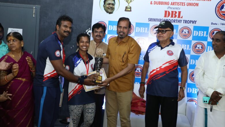 திரு.டத்தோ ராதாரவி தலைமையில் DBL – DUBBING BADMINTON LEAGUE இறகுப்பந்து போட்டி  நடத்தப்பட்டது.