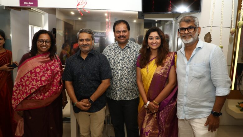 எஸ் பி சரண் தொடங்கி வைத்த ‘நேச்சுரல்ஸ் சிக்னேச்சர்’ அழகு நிலையம்