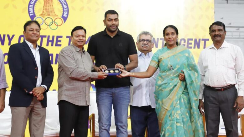தமிழ்நாடு ஒலிம்பிக் சங்கத்தின் தலைவர் ஐசரி கணேஷ் மற்றும் பொதுச்செயலாளர் ஆதவ் அர்ஜூனா ஆகியோர் தேசிய விளையாட்டுப் போட்டிகளில் பங்கேற்கும் தமிழ்நாட்டு விளையாட்டு வீரர்களை வழியனுப்பி வைத்தனர்!
