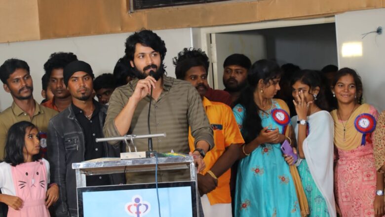பிஎஸ்ஆர் டிரஸ்ட் சார்பாக திருச்சியில் நடைபெற்ற நிகழ்வில் 1000 குழந்தைகளுக்கு தீபாவளி பரிசுகள் வழங்கும் விழா வெகு விமர்சையாக நடைபெற்றது.