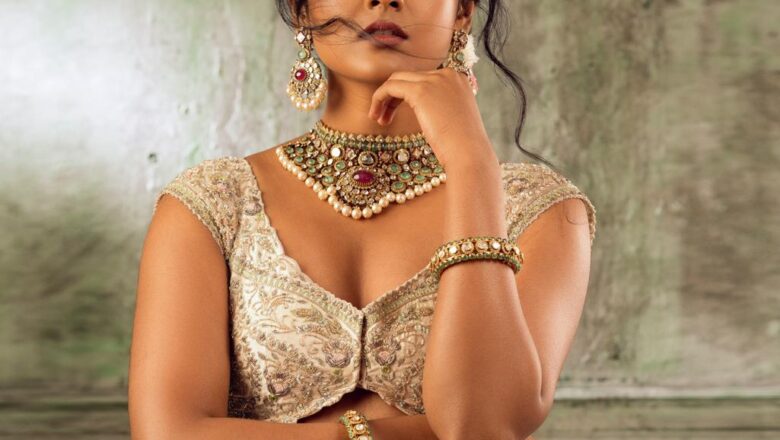 NivedhithaaSathish