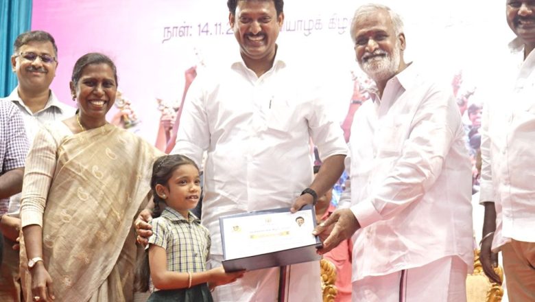 கல்வித்துறை அமைச்சரிடம் பாராட்டு வாங்கிய மாணவி நஸ்‌ரீன் கலந்துகொள்ளும், சூப்பர் சிங்கர் ஜூனியர் 10 வது சீசன் !!