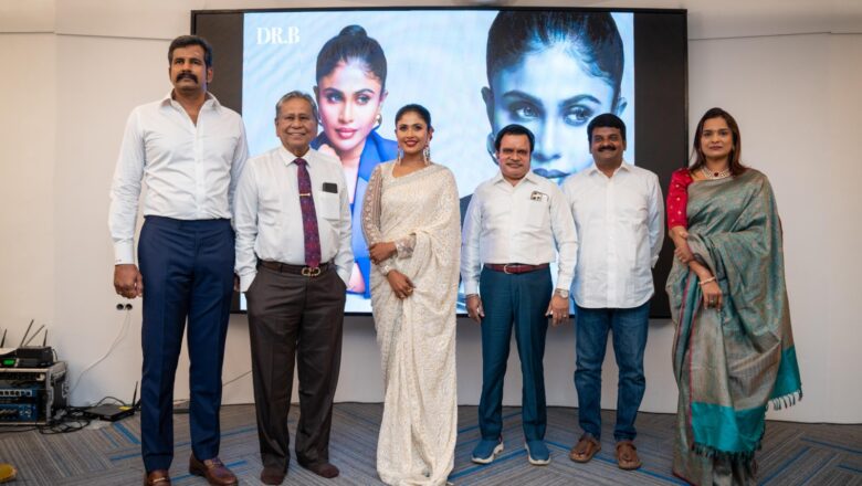 முன்னாள் சுகாதாரத்துறை அமைச்சர் டாக்டர்.சி.விஜயபாஸ்கர், திரு.பி.சுப்ரமணி, மற்றும் டாக்டர்.ஜெயகர் தாமஸ் ஆகியோர் டாக்டர் கே.டி.கே.மதுவின் சிலை மற்றும் இந்தியாவின் முதல் 360 டிகிரி தோல் மருத்துவ மையத்தை திறந்து வைத்தனர்!