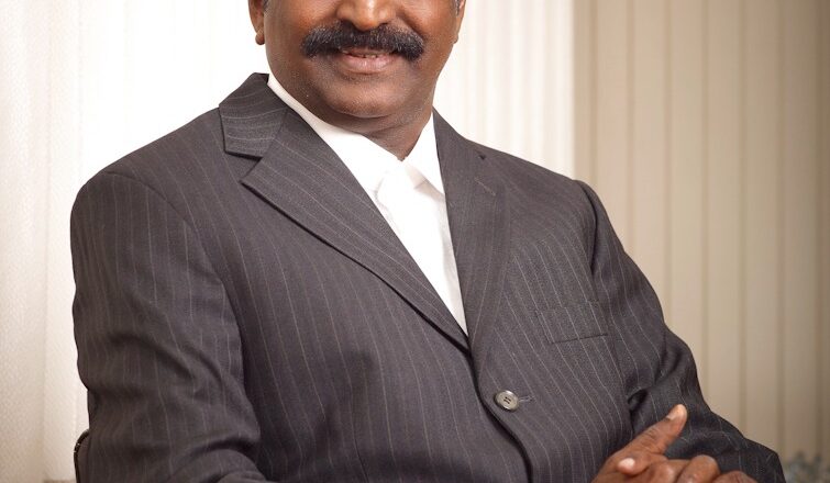 திருக்குறள் உரைக்குத் தலைப்பை அறிவித்திருக்கிறார் கவிஞர் வைரமுத்து