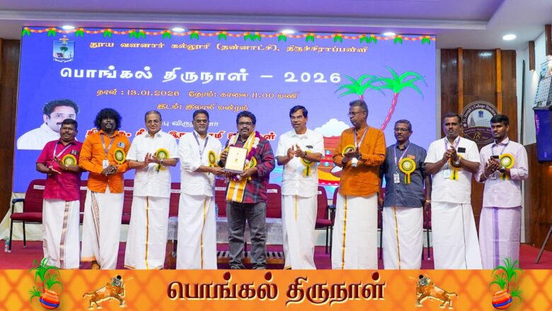 *கவிஞர், இயக்குனர் சீனு ராமசாமியின் கவிதை நூல் வெளியீடு*