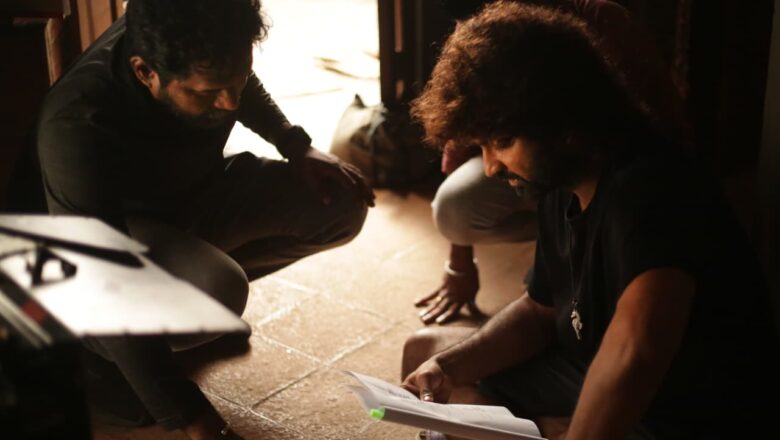 ‘வலை’ திரைப்படத்தில் ரசிகர்களை ஆச்சரியப்படுத்தும் விதமாக அதர்வா முரளி இரட்டை வேடத்தில் நடித்துள்ளார்!*