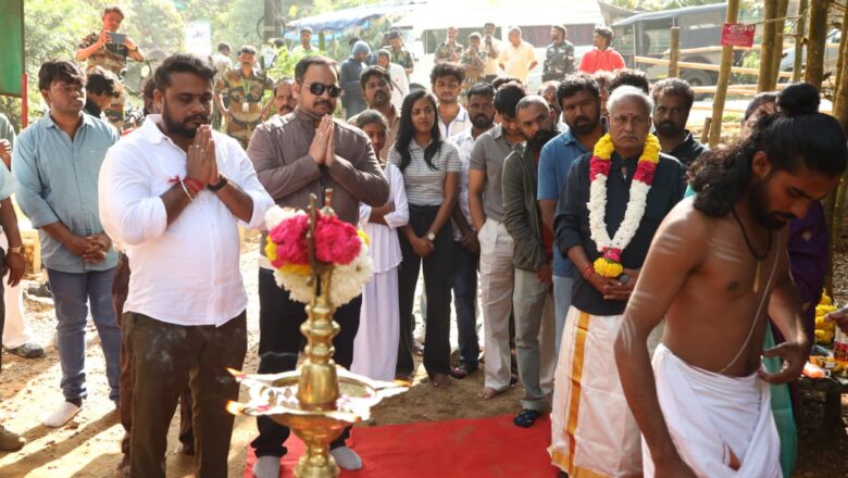 உறியடி விஜய்குமார் – கயல் ஆனந்தி நடிக்கும் “அறிவு” படம் பூஜையுடன் துவங்கியது