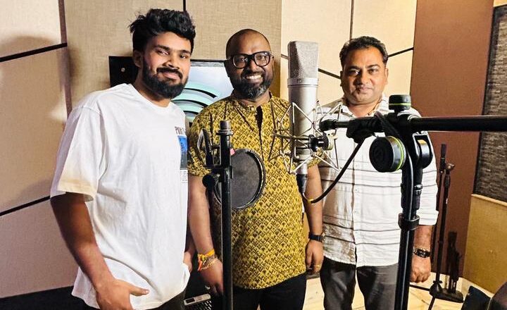 *‘பரீட்’ படத்திற்காக போலீஸ் தீம் பாடலை பாடியுள்ள அருண்ராஜா காமராஜ்*