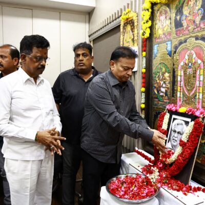 *மறைந்த தயாரிப்பாளர் கே.ராஜன் திருவுருவப் படம் திறப்பு: டாக்டர் ஐசரி கே.கணேஷ் தலைமையில் திரைப்பட விநியோகஸ்தர்கள் சங்கம் நடத்திய நினைவேந்தல் கூட்டம்!*