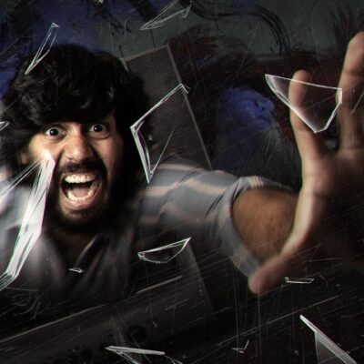 ‘டார்க்’ (Dark) -திரைப்பட விமர்சனம்