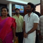 *எல்கேஜி முதல் படித்த பள்ளியை மறக்காத நடிகர் தனுஷ் ; மூன்று தள கான்கிரீட் கட்டிடத்தைத் கட்டிக்கொடுத்து அசத்தல்!*