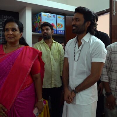 *எல்கேஜி முதல் படித்த பள்ளியை மறக்காத நடிகர் தனுஷ் ; மூன்று தள கான்கிரீட் கட்டிடத்தைத் கட்டிக்கொடுத்து அசத்தல்!*