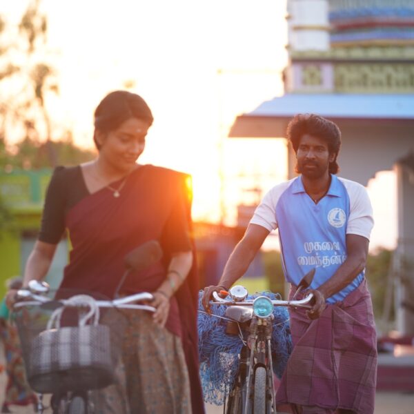 உசுரே நீதான் புள்ள..‘மண்டாடி’ படத்தின் மனதை வருடும் காதல் பாடல் வெளியானது..