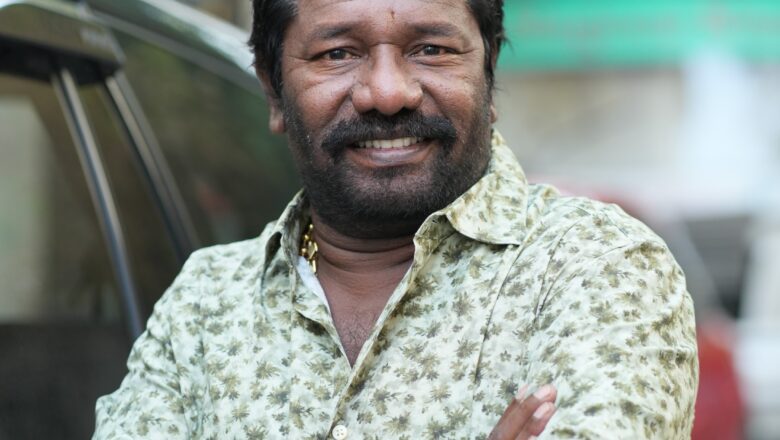 திரையுலகில் 25 ஆண்டுகள்… கருணாஸுக்கு ஸ்பெஷல் மைல்கல்லாகும் ‘என்ன விலை’!