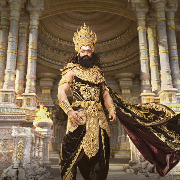 ராக்கிங் ஸ்டார் யஷ்… ராவணனாக மிரட்டும் ‘ராமாயணம்’ ஃபர்ஸ்ட் போஸ்டர்!