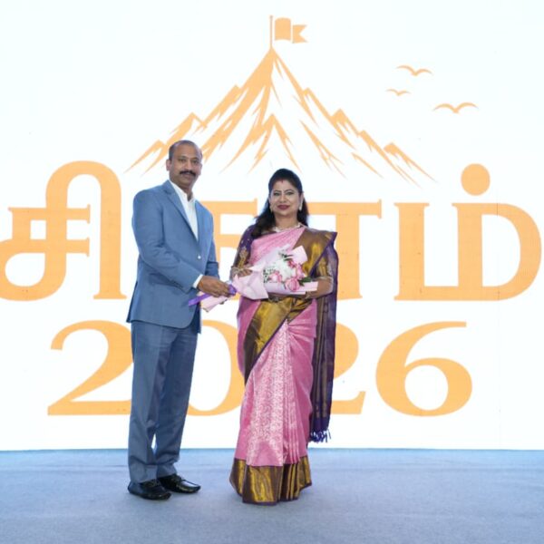 Sikaram 2026 விழாவில் MLA லீமா ரோஸ் வெளியிட்ட “Top 100 Tamil Leaders in Arabia