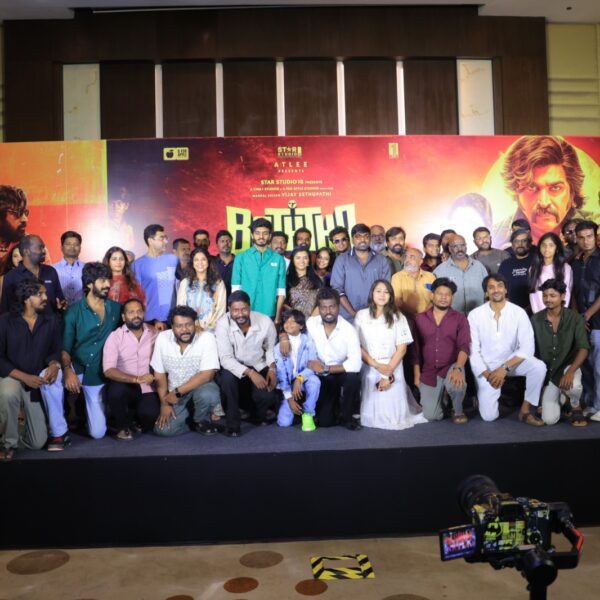விஜய் சேதுபதியின் ‘பத்தா’ வெற்றி கொண்டாட்டம்… படக்குழுவினர் பங்கேற்ற சக்சஸ் மீட்!
