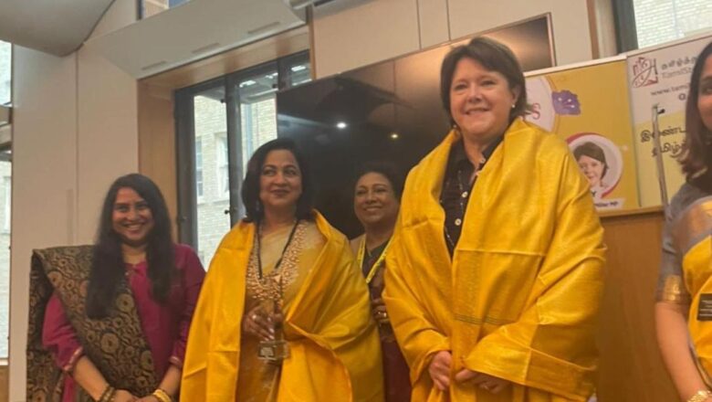 இங்கிலாந்து நாடாளுமன்றத்தில் தனது சாதனைகளுக்காக விருது பெற்று உரையாற்றிய ராதிகா சரத்குமார்