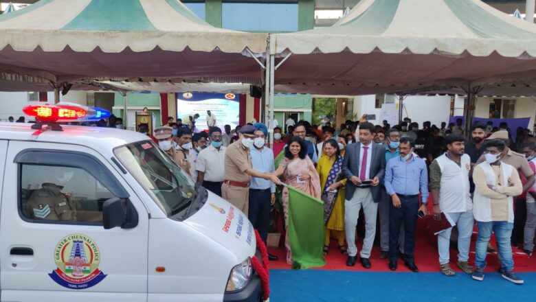 சென்னை மாநகர காவல் துறைக்கு வாகனத்தை நன்கொடையாக வழங்கிய சூர்யா