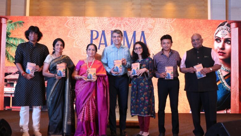  இரண்டு வசீகரிக்கும் பெண்கள், ஒரு மறக்க முடியாத கதை