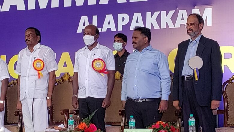 ஆலப்பாக்கம் வேலம்மாள் வித்யாலயா பள்ளியில் உலக செஸ் சாம்பியன்களை கவுரவிக்கும் பிரமாண்ட நிகழ்ச்சி – ரூ.30 லட்சம்பரிசுத்தொகை வழங்கி பாராட்டு விழா – அமைச்சர் மா.சுப்பிரமணியன் பங்கேற்பு