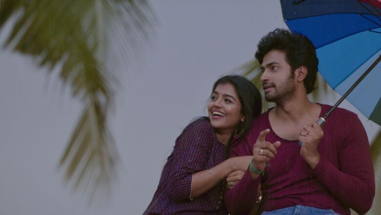 எப்பிக் தியேட்டர்ஸ் (Epic Theatres) நிறுவனம் தயாரித்துள்ள முதல் படமான “இனி ஒரு காதல் செய்வோம்” திரைப்படத்தை அறிமுக இயக்குனர் ஹரிஹரன் எழுதி, இயக்கியுள்ளார்.