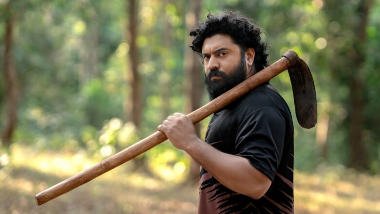 Padavettu Movie Review