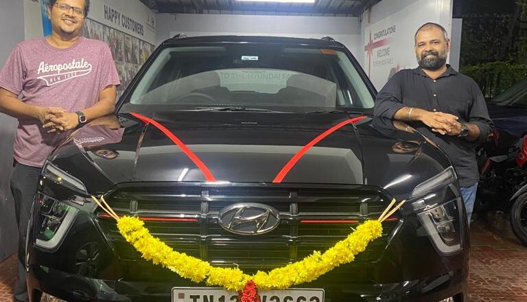 படக்குழுவினருக்கு இன்ப அதிர்ச்சி கொடுத்த கார்கி பட இயக்குனர் கௌதம் ராமச்சந்திரன்