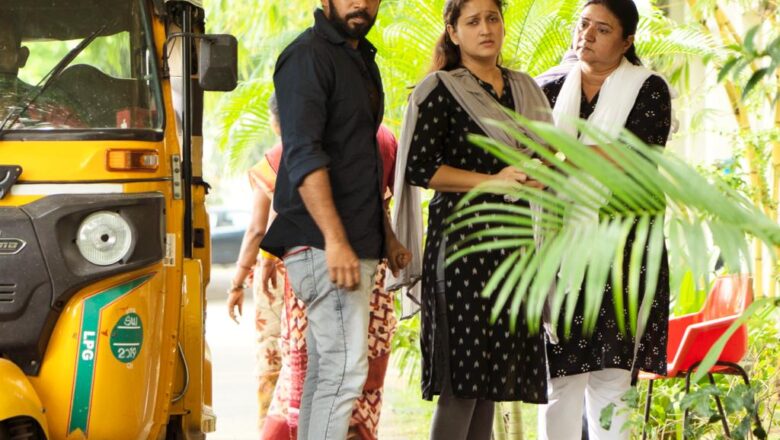 என் படைப்பு உலகம் முழுவதும் பயணிப்பதில் மட்டற்ற மகிழ்ச்சி: அமேசான் ப்ரைமில் வெளியாகவுள்ள ‘வதந்தி’ ட்ரைலரில் பாராட்டுகளைக் குவித்த குமரன் தங்கராஜன் பெருமிதம்