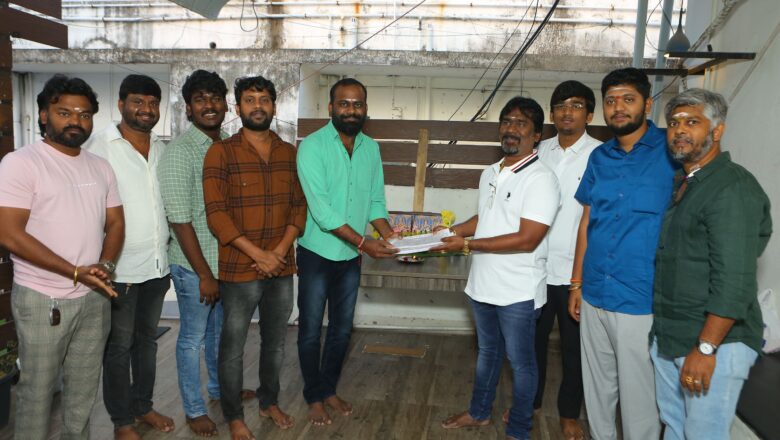 விஷன் சினிமா ஹவுஸ் டாக்டர். D. அருளானந்து வழங்கும் S. ஹரிஹரன் ராம் இயக்கத்தில் நடிகர் ரியோ ராஜ் நடிக்கும் ‘ஜோ’ திரைப்படத்தின் டப்பிங்  எளிய பூஜையுடன் தொடங்கியது