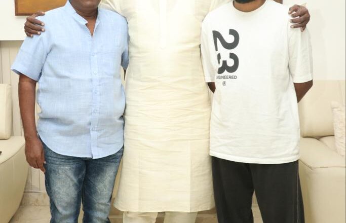 பாடல்களை பார்த்து வியந்த ஜீ.வி.பிரகாஷ்!! “கருமேகங்கள் கலைகின்றன”