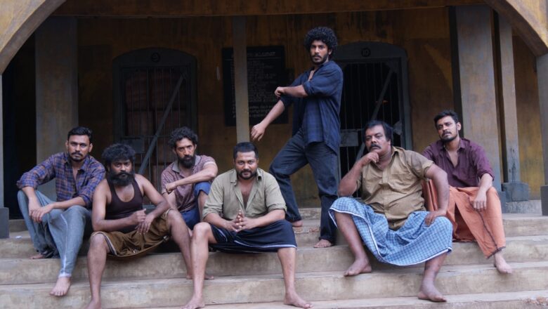 தக்ஸ் – விமர்சனம்