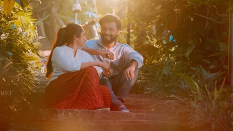 பாடலாசிரியர் கு.கார்த்திக்இசையமைப்பாளராக அடியெடுத்து வைக்கிறார்.