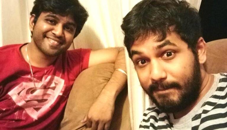 சமூக வலைத் தளங்களை தெறிக்கவிட்ட கபிலன்வைரமுத்து எழுதிய  தமிழ் பாடல்